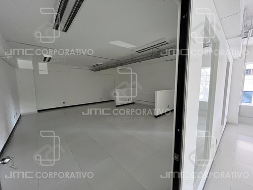 Oficina En Renta, Avena, Granjas México.