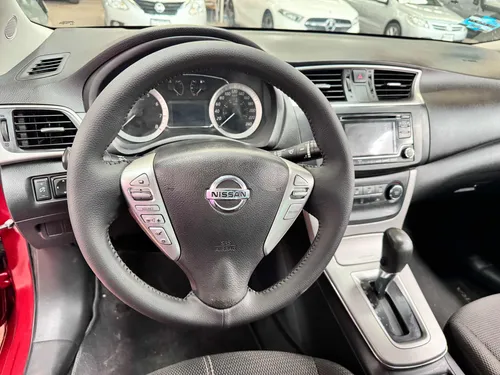 Nissan Sentra 1.8 Advance Cvt