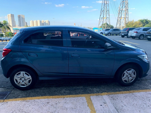 Chevrolet Onix 2015 Com 23.000 Km's Único Dono