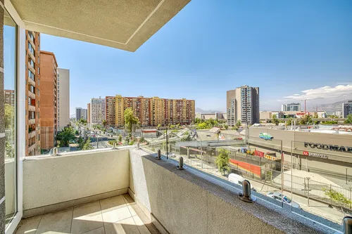Edificio Activa Vicuña Mackenna Poniente Vista Suroriente