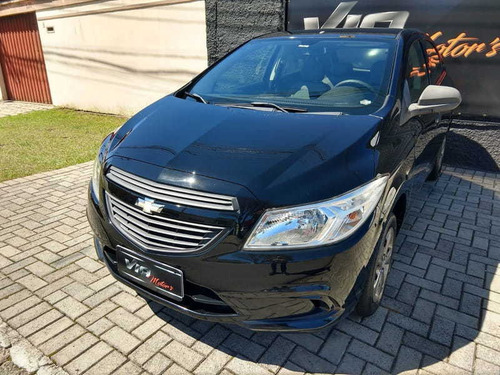 Imagem 6 de 15 de Chevrolet Onix 1.0 Mpfi Ls 8v Flex 4p Manual 2015