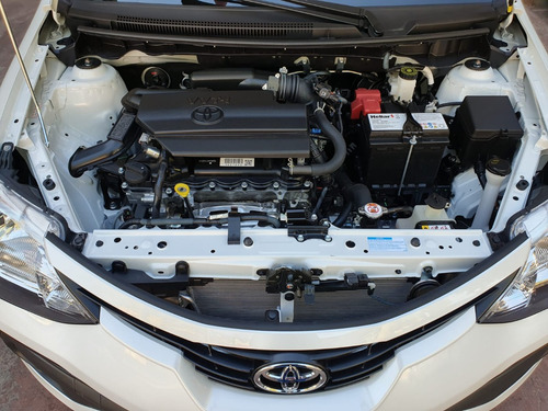 Imagen 19 de 20 de Toyota Etios X 1.5 0km 2023