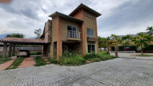 Casa Tipo Villa En Villas De San Diego Country Club. Vende Crismelia Castillo (plc-1057)