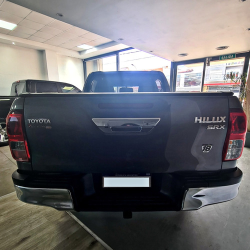 Toyota Hilux 2.8 Cd Srx 177cv 4x4 At
