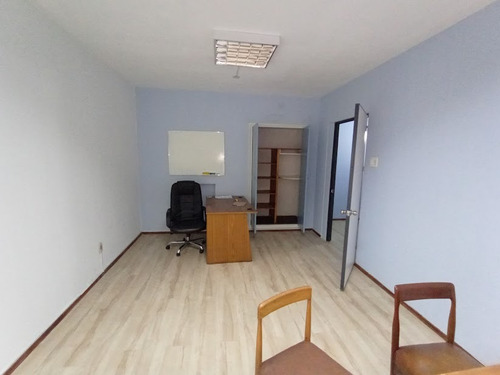 Alquiler Oficina Monoambiente 36 Mts Centro Calle Ejido Y Colonia