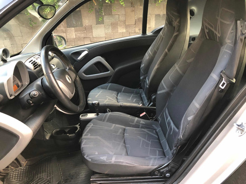Imagen 10 de 13 de Smart Fortwo 2009 1.0 Coupe Pulse 72 Hp Aa Mt