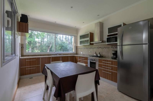 Imagen 7 de 22 de Casa En Venta - 5 Ambientes - Pinamar Norte