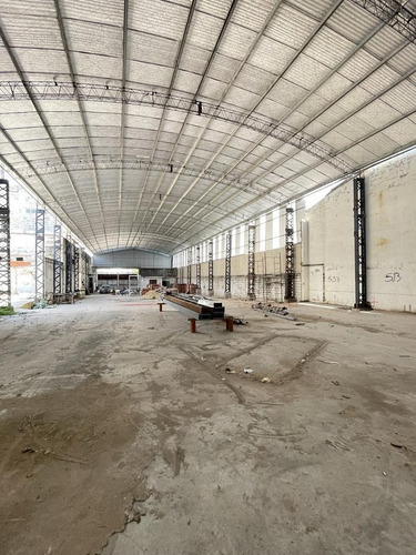 Imagen 3 de 9 de Depósito - Galpon - Venta - 5.500 M2 - Lanus - Oportunidad