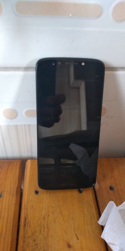 Vendes Moto G6 Play 32 Semi Novo Sem.detalhes $650