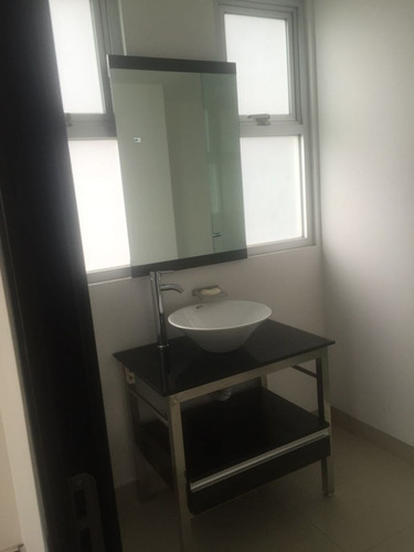 Imagen 8 de 18 de Departamento En Venta En Sens
