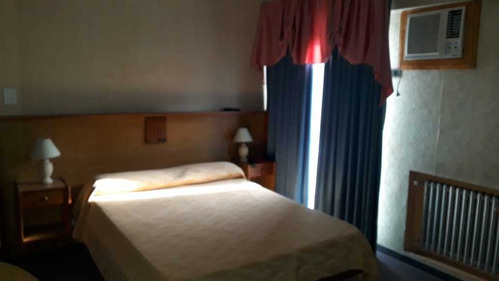 Vendo Hotel Céntrico Con Confitería En Villa Carlos Paz