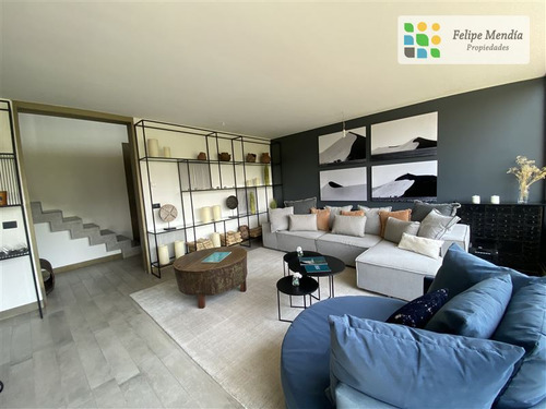 Espectacular Departamento Duplex En Vitacura, Vista Segurada