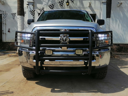 Imagen 2 de 15 de Ram 2500 Heavy Duty 4x4 2015 Crew Cab
