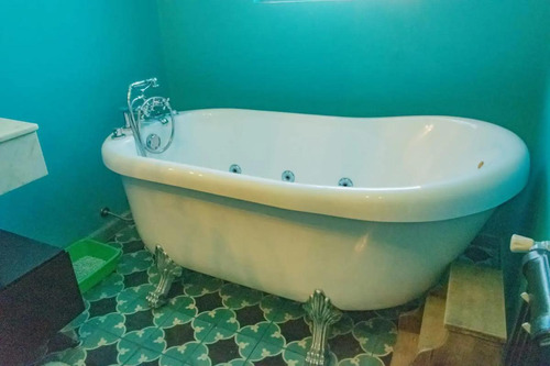 Casa En Venta - 5 Dormitorios 4 Baños - Cochera - 600mts2 - Caballito