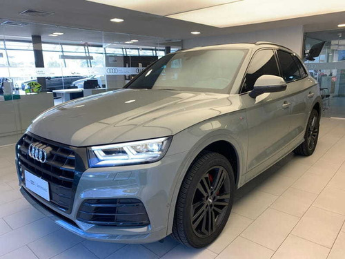 Audi Q5 Black 2.0 Tfsi Quattro S Tronic