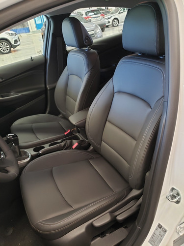 Imagen 8 de 15 de Chevrolet Cruze 5 1.4 Lt At 5p