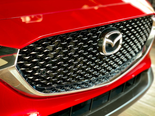 Imagen 12 de 14 de Mazda Cx30 Touring At 2.0l Rojo