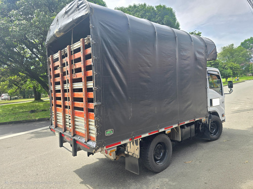 Chevrolet Nhr Camion Estaca Turbo Diesel