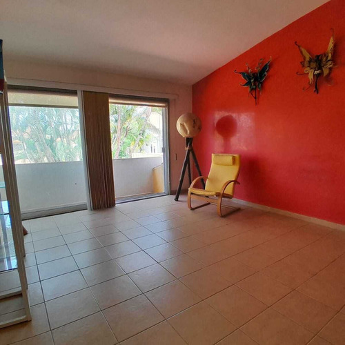 Casa En Fraccionamiento En José G Parres, Jiutepec, Morelos Caen-1192-fr