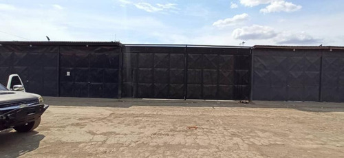 Imagen 2 de 7 de En Venta Local Comercial Ubicado En El Mercado Mayorista, Oportunidad De Negocio