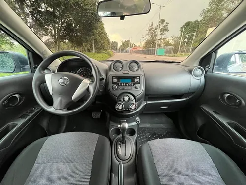 Nissan Versa 1.6 Drive