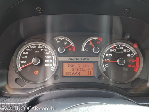 Fiat Idea Adventure 1.8 16v E.torq Dualogic (flex) 2012