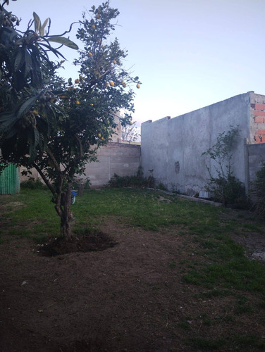 Casa En Venta De 3 Dormitorios C/ Cochera En Villa Buenos Aires