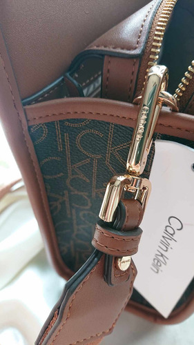 Calvin Klein Crossbody Grande