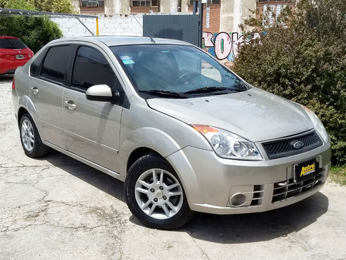 Ford Fiesta Max 1.6 4p Edge Plus 2008