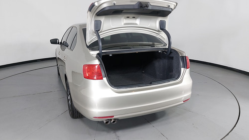Volkswagen Jetta 2.5 STYLE ACTIVE TIPTRONIC