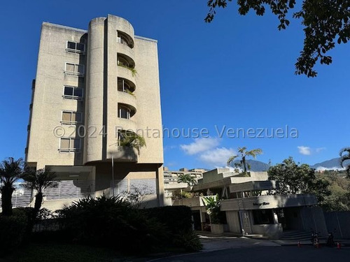 225m2 Vendo Apartamento En Los Samanes, 3hab., 4ba., 4est.,.ascensor Directo Al Apartamento. Mls#25-7911