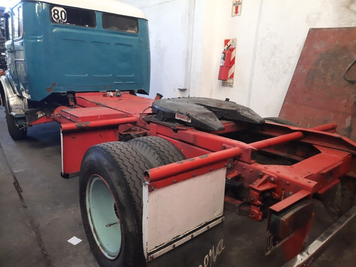 Mercedes Benz 1114 Cabina Dormitorio Tractor Con Plato