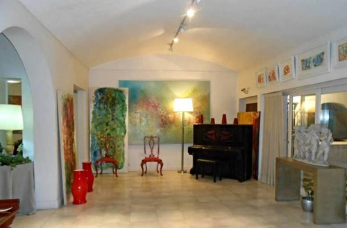 Imagen 20 de 30 de Espectacular Casa- Hotel En Venta En San Isidro.