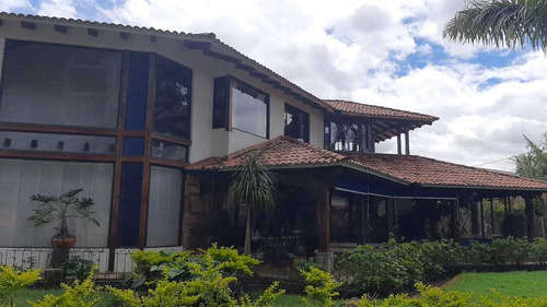 Casa Campestre En Venta  Popayan Colombia
