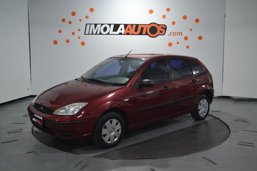 Ford Focus 1.6 Ambiente 5p 2005 -imolaautos-