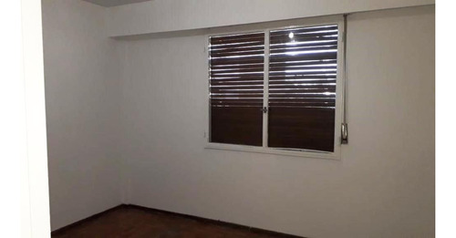 Departamento En Venta En Tapiales