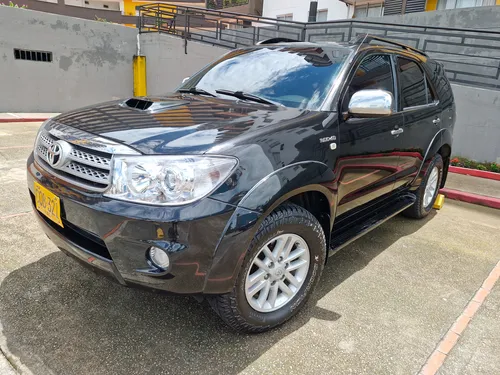Toyota Fortuner 3.0 SRV diesel