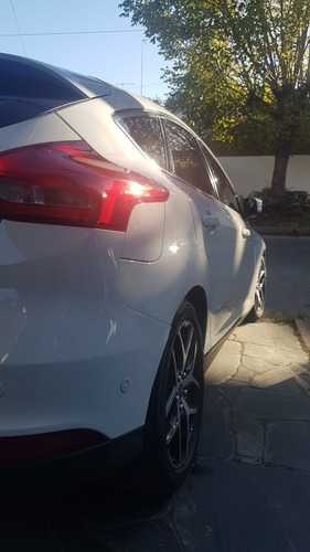 Ford Focus Iii 2.0 Sedan Titanium Mt 2016