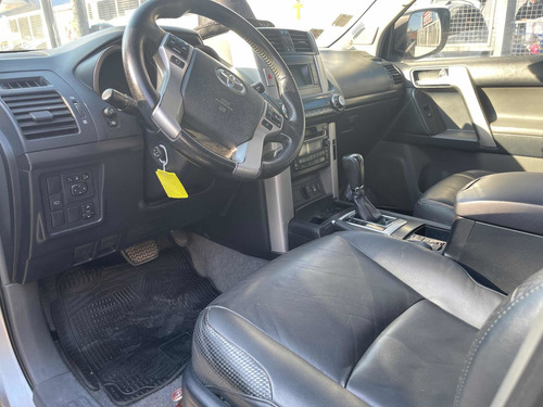 Imagen 14 de 17 de Toyota Land Cruiser 2013 4.0 Prado Vx At