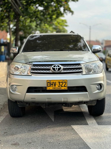 Toyota Fortuner 2.7l 4x4