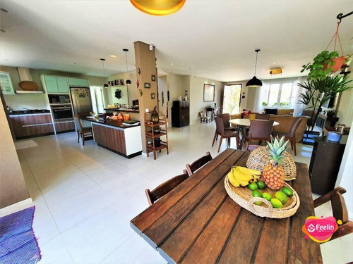 Imagem 11 de 30 de Casa Com 4 Dormitórios À Venda, 277 M² Por R$ 2.180.000,00 - Campeche - Florianópolis/sc - Sc - Ca0083_feelin