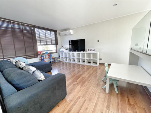 Casa En Venta De 3 Dorm. En Chamisero