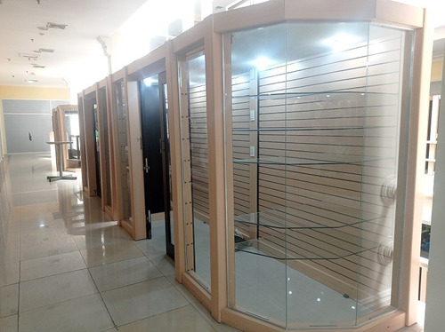 Imagen 3 de 8 de Local Comercial En Venta Lechería C.c. Mar Pacifico