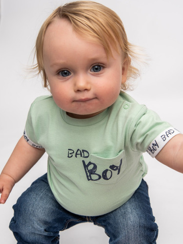 Remera Con Bolsillo Estampa Bad Boy - Bas