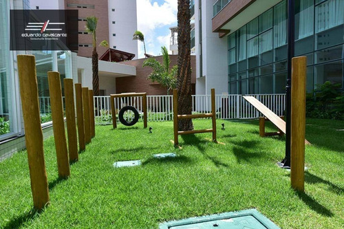 Apartamento Com 3 Dormitórios Sendo 2 Suítes À Venda, 91 M² Por R$ 699.000 - Ap0214