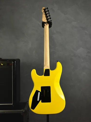 Guitarra Esp Ltd George Lynch 200mt-yellow W/ Tiger Graphic Guitarra Esp Ltd George Lynch 200mt-yellow W/ Tiger Graphic