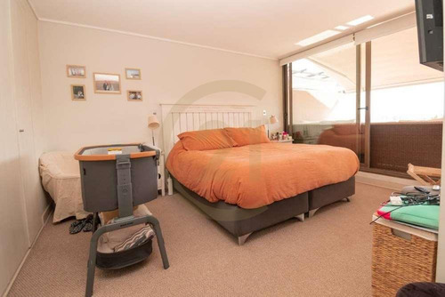 Venta Moderno Departamento Duplex Vitacura
