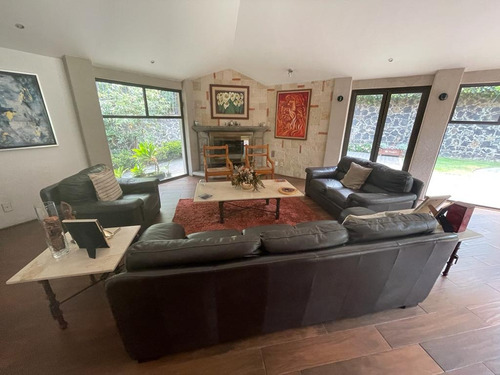 Casa En Fraccionamiento Al Sur De La Cdmx