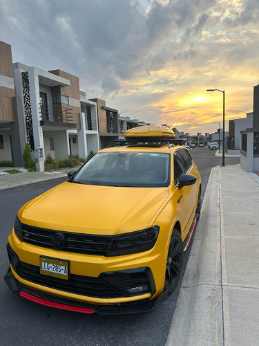 Volkswagen Tiguan 1.4 R line