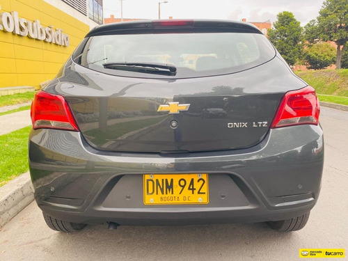 Chevrolet Onix 1.4 Ltz Mecánica